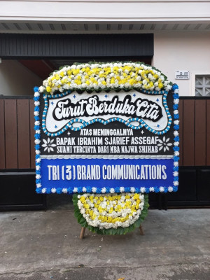 Papan Bunga Duka di Gamelia